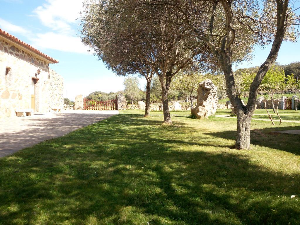 Turismo Rurale L'Agliuledda Sant'Antonio di Gallura Exterior photo